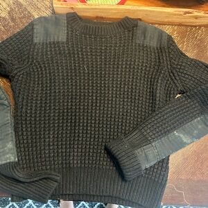 Vintage Burton Black Crewneck Sweater with Classic Houndstooth Pattern
